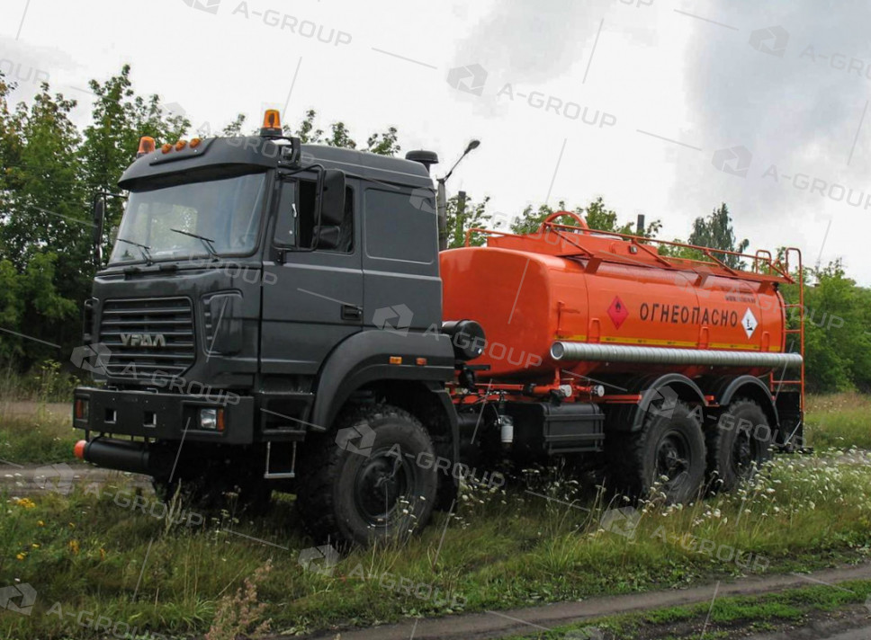 Автотопливозаправщик АТЗ-10 на шасси УРАЛ 5557-80