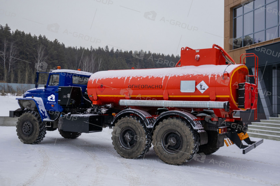 Автотопливозаправщик АТЗ-10 на шасси УРАЛ 4320-60