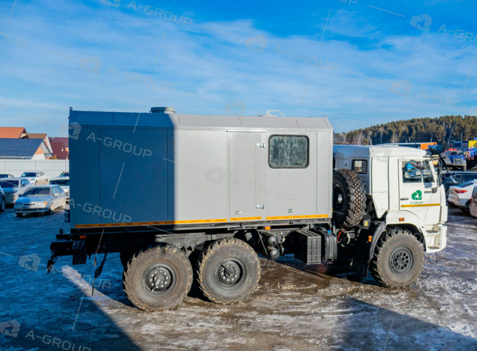 ППУА 1600/100 на шасси Камаз 43118-50 (насос 1,1 ПТ) 