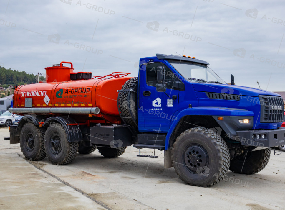 Автотопливозаправщик АТЗ-10 на шасси УРАЛ NEXT 4320-72