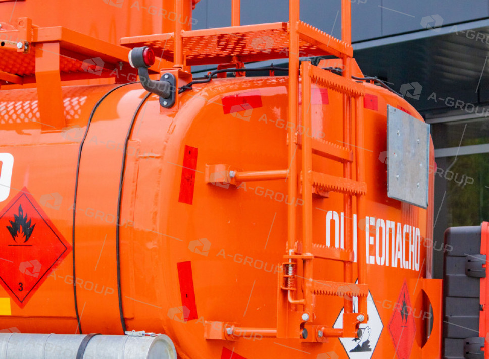 Автотопливозаправщик АТЗ-10 на шасси УРАЛ NEXT 4320-72