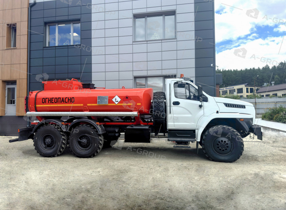 Автотопливозаправщик АТЗ-10 на шасси УРАЛ NEXT 55571-72