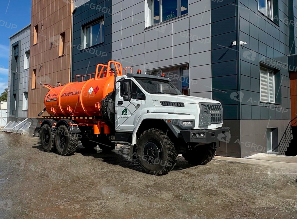АКН-10 на шасси УРАЛ NEXT 4320-72 (КО-505, тех люк, подогрев слива)