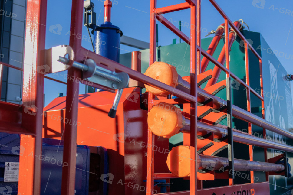 Цементировочный агрегат ЦА-320 на шасси Урал 4320-82