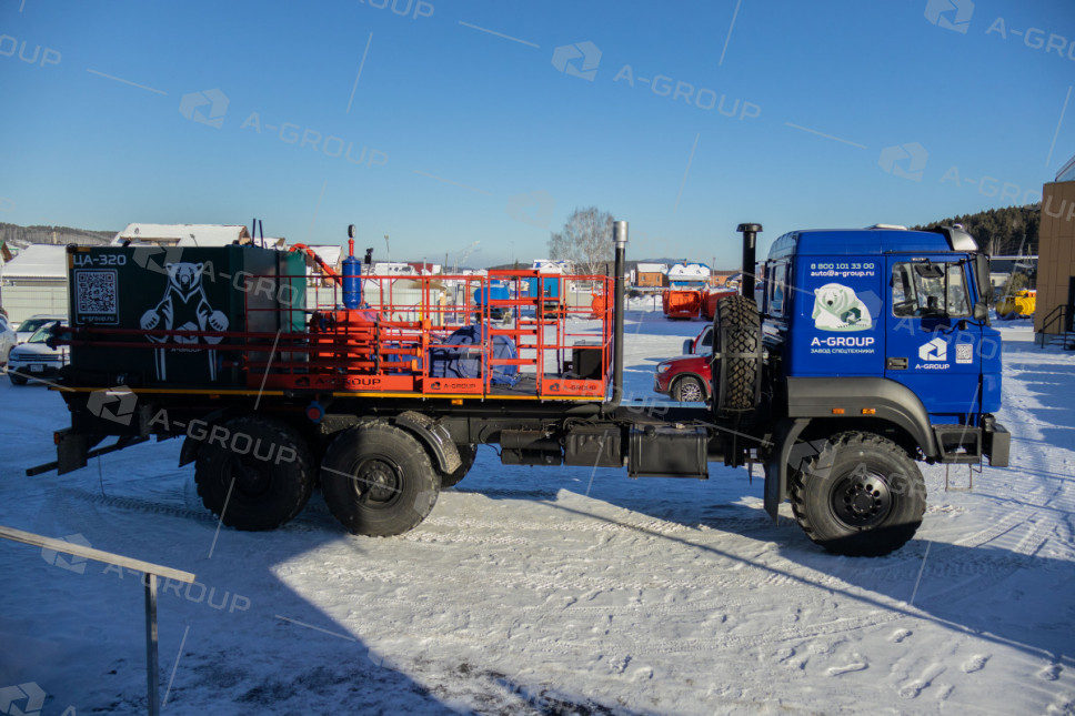 Цементировочный агрегат ЦА-320 на шасси Урал 4320-82