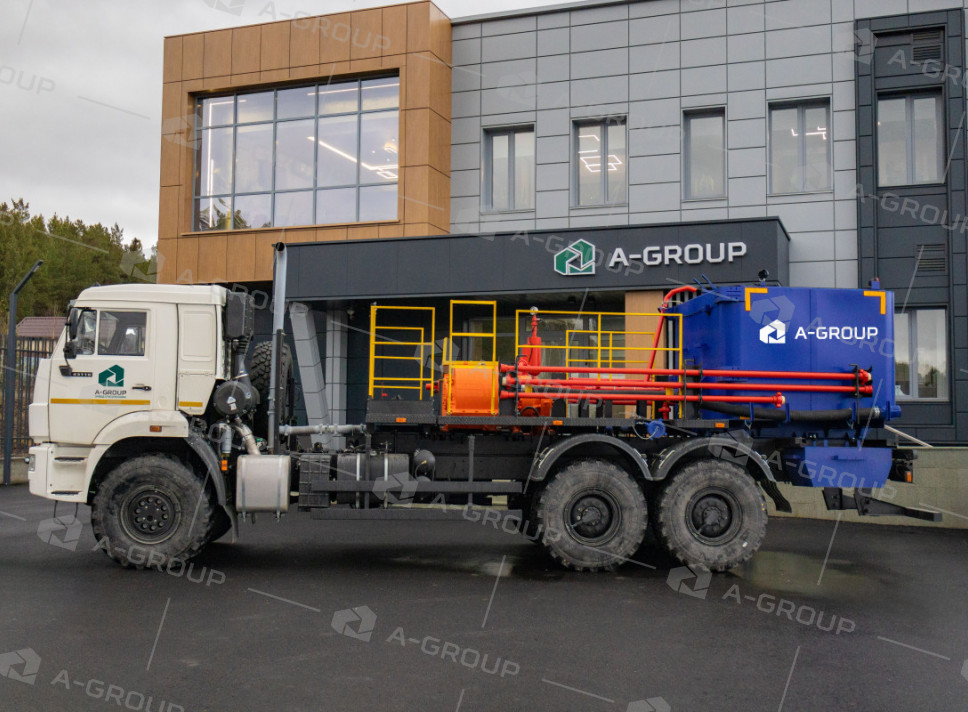 Цементировочный агрегат СИН-35 на шасси Камаз 43118-50 (спальное место)