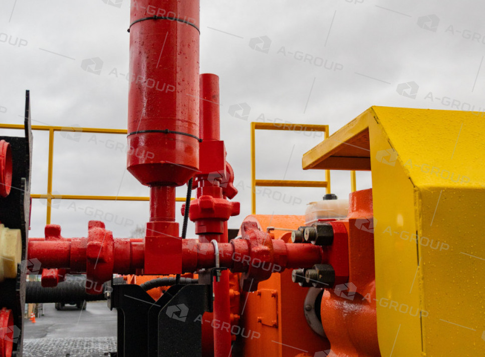 Цементировочный агрегат СИН-35 на шасси Камаз 43118-50 (спальное место)