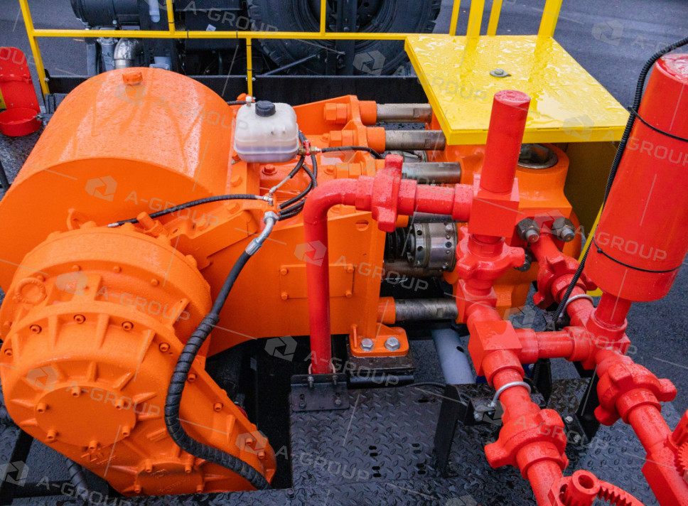 Цементировочный агрегат СИН-35 на шасси Камаз 43118-50 (спальное место)