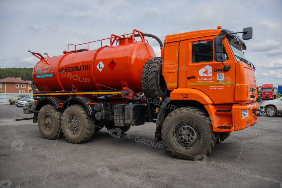 АКН-10 на шасси Камаз 43118-50 (спальное место) (КО-505, доп горловина, тех люк, подогрев слива)