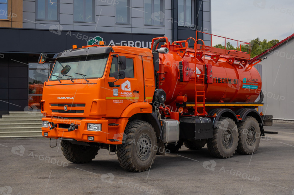 АКН-10 на шасси Камаз 43118-50 (спальное место) (КО-505, доп горловина, тех люк, подогрев слива)