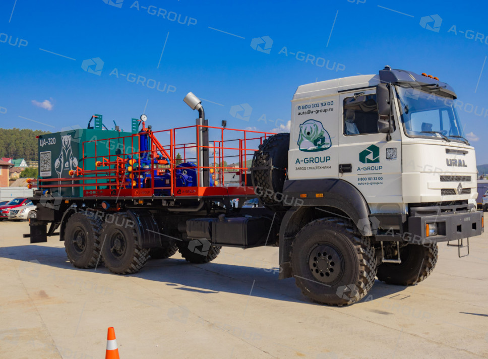 Цементировочный агрегат ЦА-320 на шасси Урал 4320-80