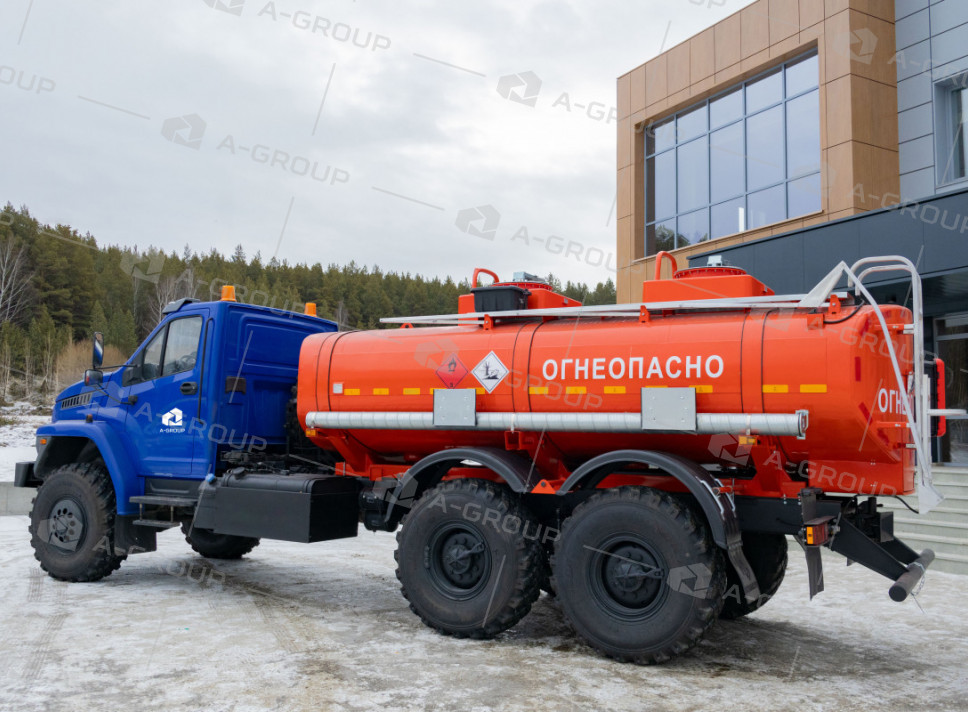 Автотопливозаправщик АТЗ-10/2 (2 секции, заднее расположение УВТ) на шасси УРАЛ NEXT 4320-72