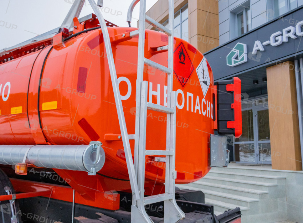 Автотопливозаправщик АТЗ-12/2 (2 секции) на шасси Камаз 43118-50