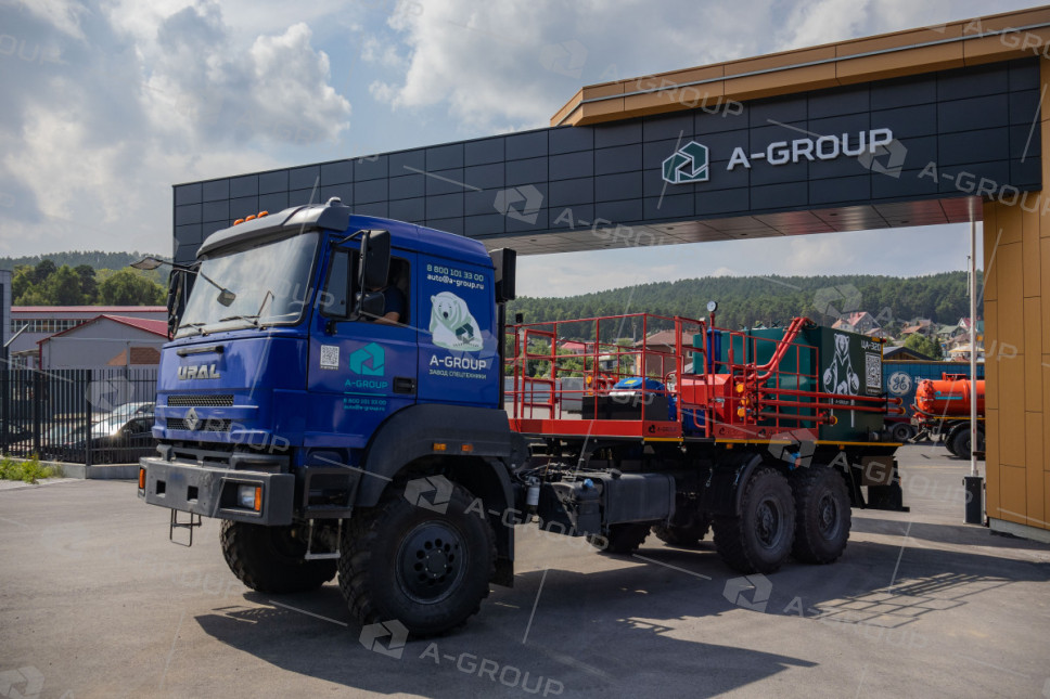 Цементировочный агрегат ЦА-320 на шасси Урал 4320-80