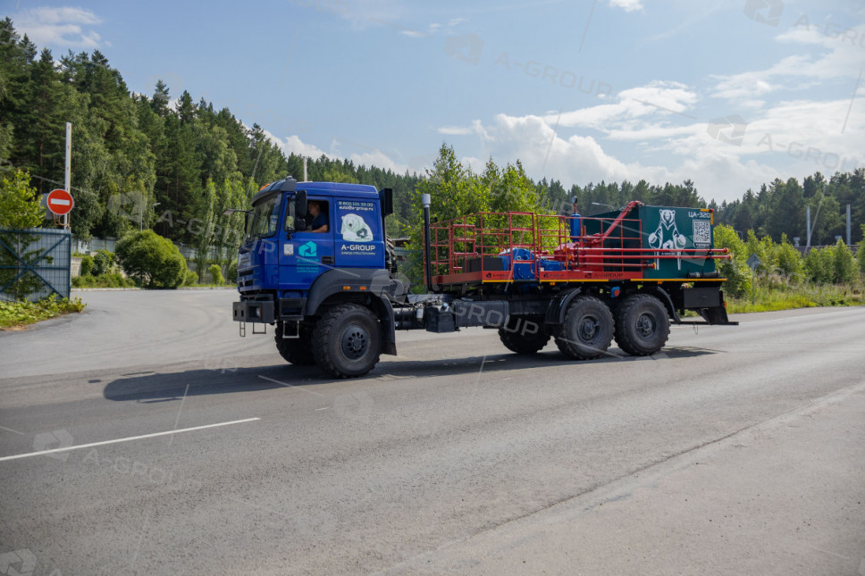 Цементировочный агрегат ЦА-320 на шасси Урал 4320-80