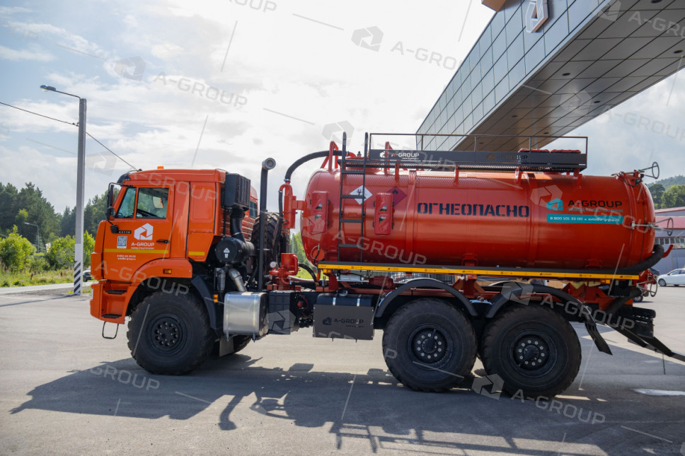 АКН-10 ОД на шасси Камаз 43118-50 (спальное место)  (КО-505, доп горловина, подогрев слива)