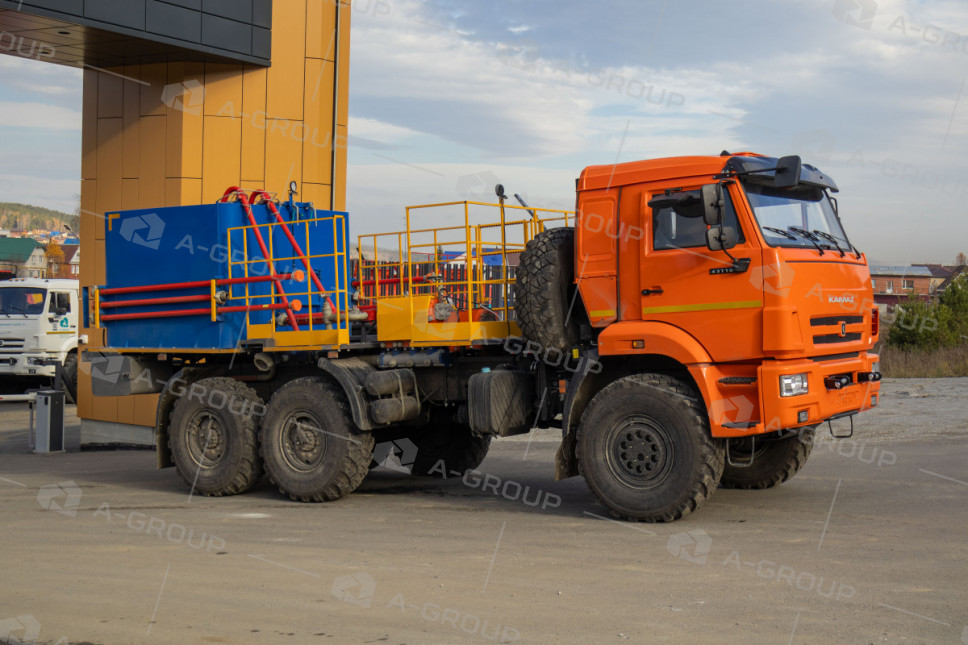 Цементировочный агрегат ЦА на шасси Камаз 43118-50 (плунжерный насос)
