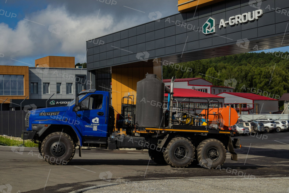 Агрегат для депарафинизации скважин АДПМ 12/150 на шасси УРАЛ 4320-72
