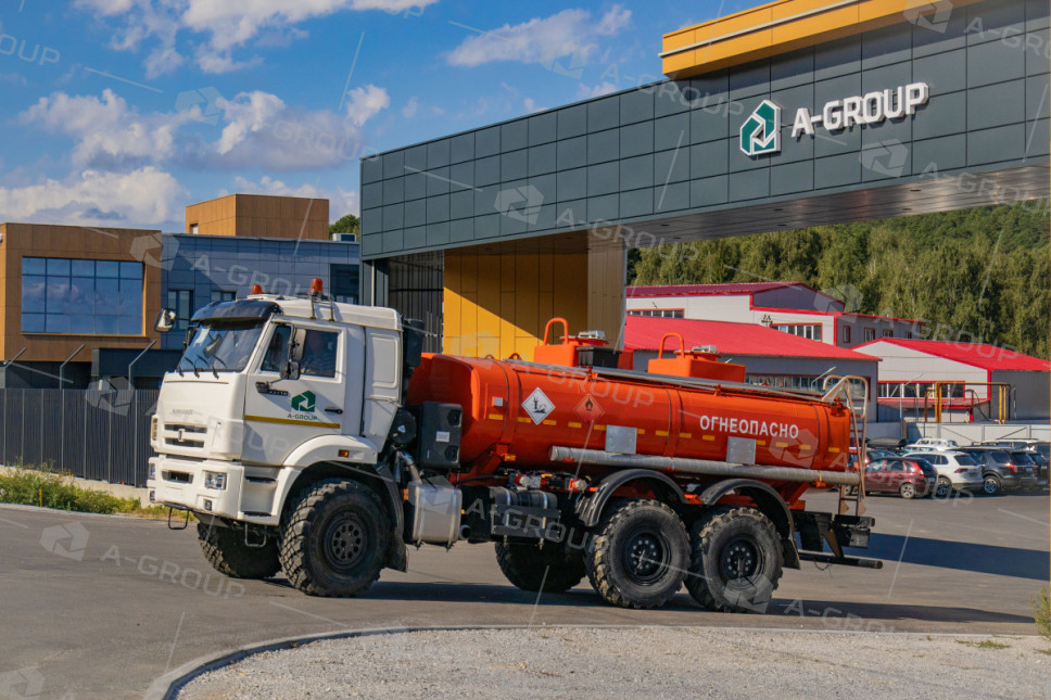 Автотопливозаправщик АТЗ-11/2 (2 секции) на шасси Камаз 43118-50