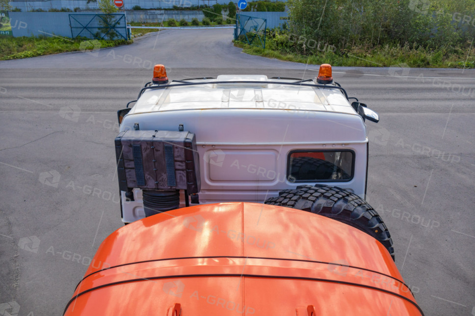 Автотопливозаправщик АТЗ-11/2 (2 секции) на шасси Камаз 43118-50