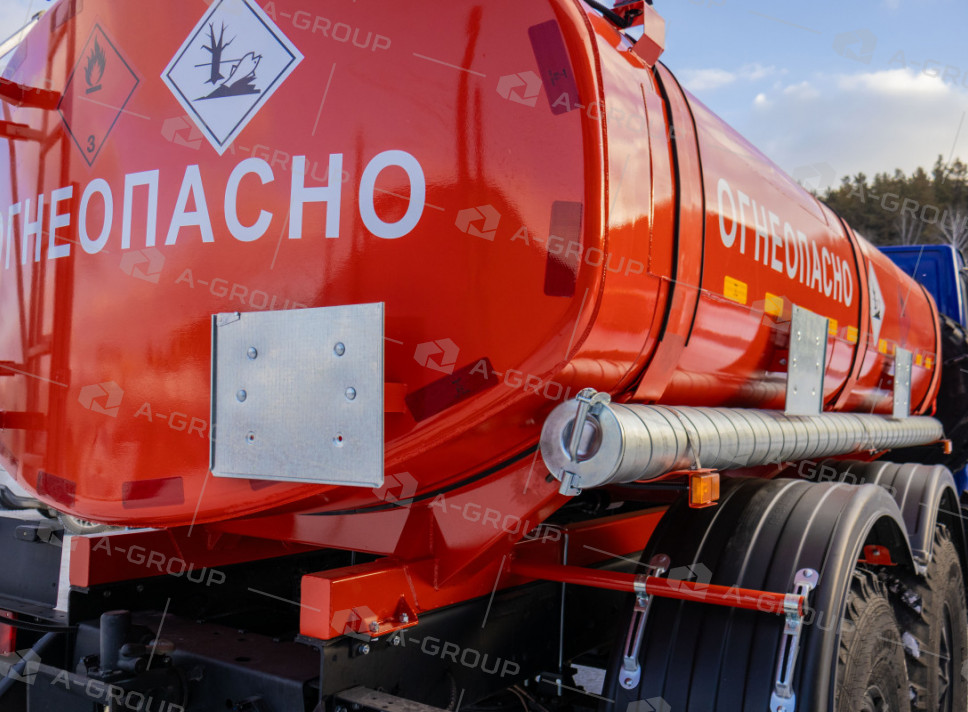 Автоцистерна нефтепромысловая АЦН-10 на шасси УРАЛ 4320-72 (2 секции)