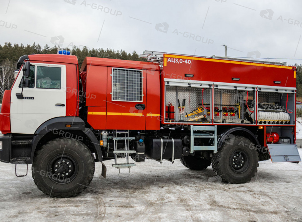Автоцистерна пожарная АЦ 3,0-40 на шасси Камаз 43502 (4х4)