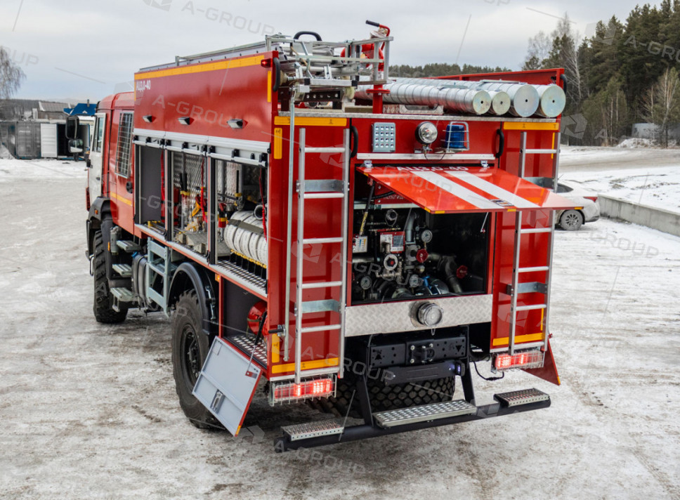 Автоцистерна пожарная АЦ 3,0-40 на шасси Камаз 43502 (4х4)
