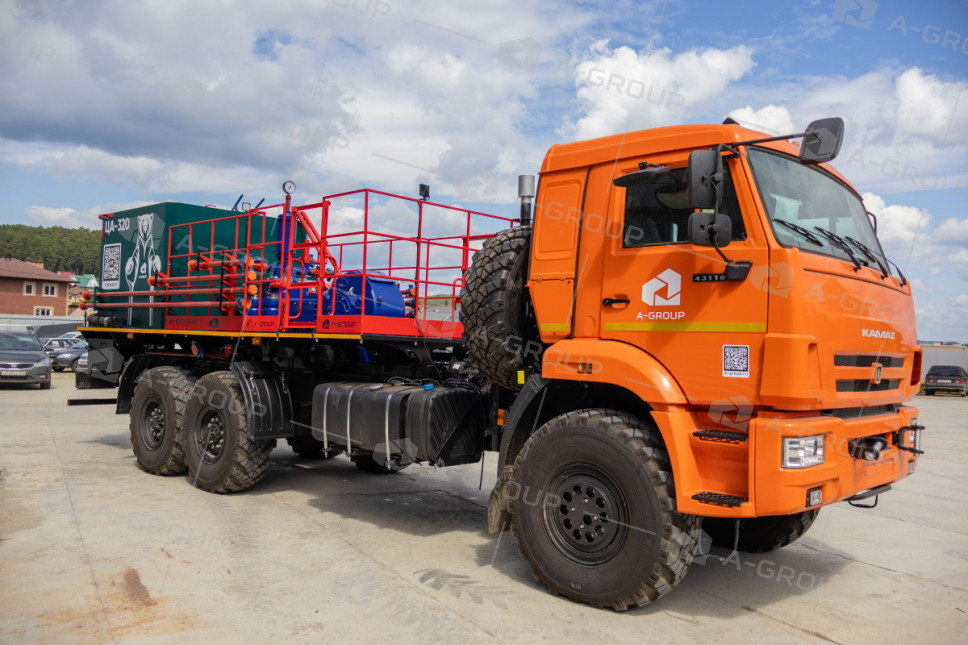 Цементировочный агрегат ЦА на шасси Камаз 43118-50 (плунжерный насос)