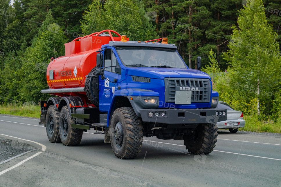 Автотопливозаправщик АТЗ-10/2 (2 секции) на шасси УРАЛ NEXT 5557-72