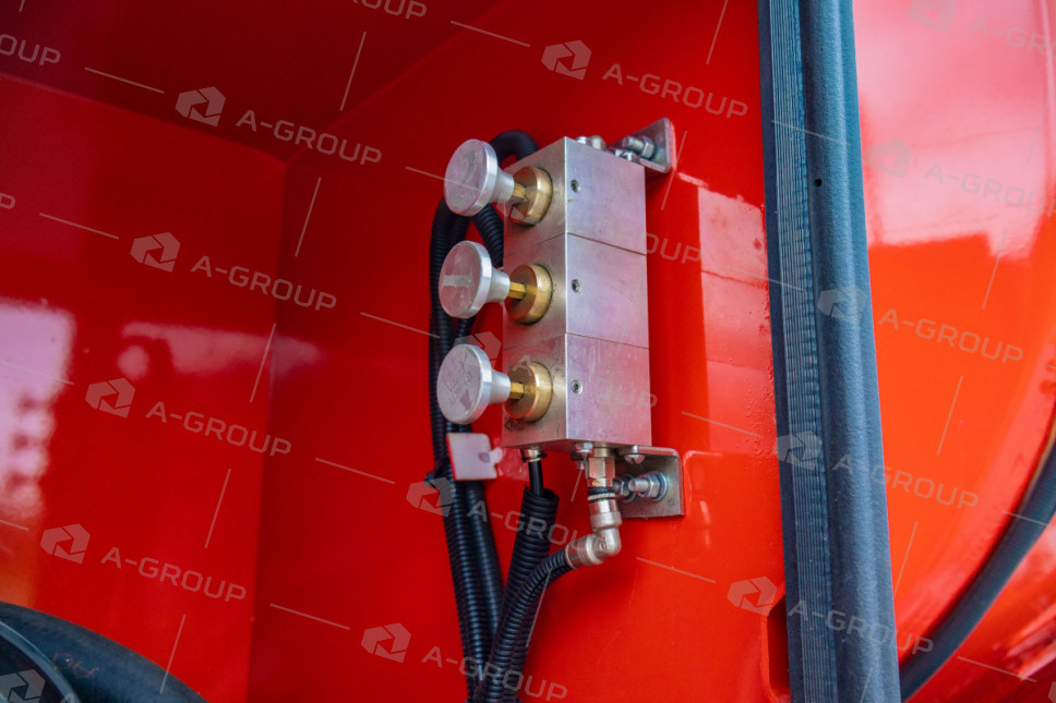 Автотопливозаправщик АТЗ-10/2 (2 секции) на шасси УРАЛ NEXT 5557-72