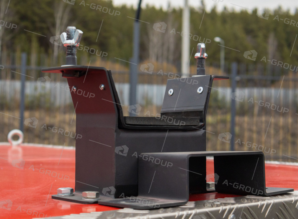 Мачта освещения на автомобильном прицепе