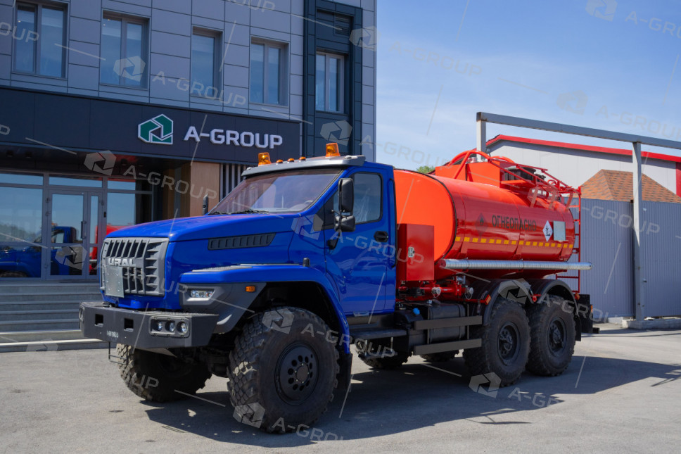 Автотопливозаправщик АТЗ-10 на шасси УРАЛ NEXT 55571-72