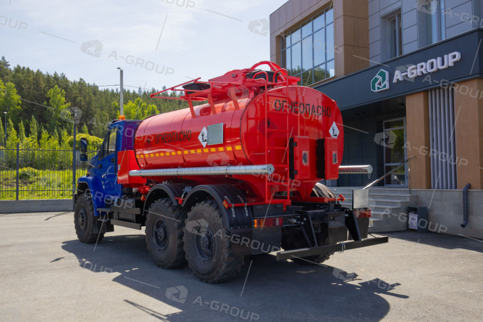 Автотопливозаправщик АТЗ-10 на шасси УРАЛ NEXT 5557-72