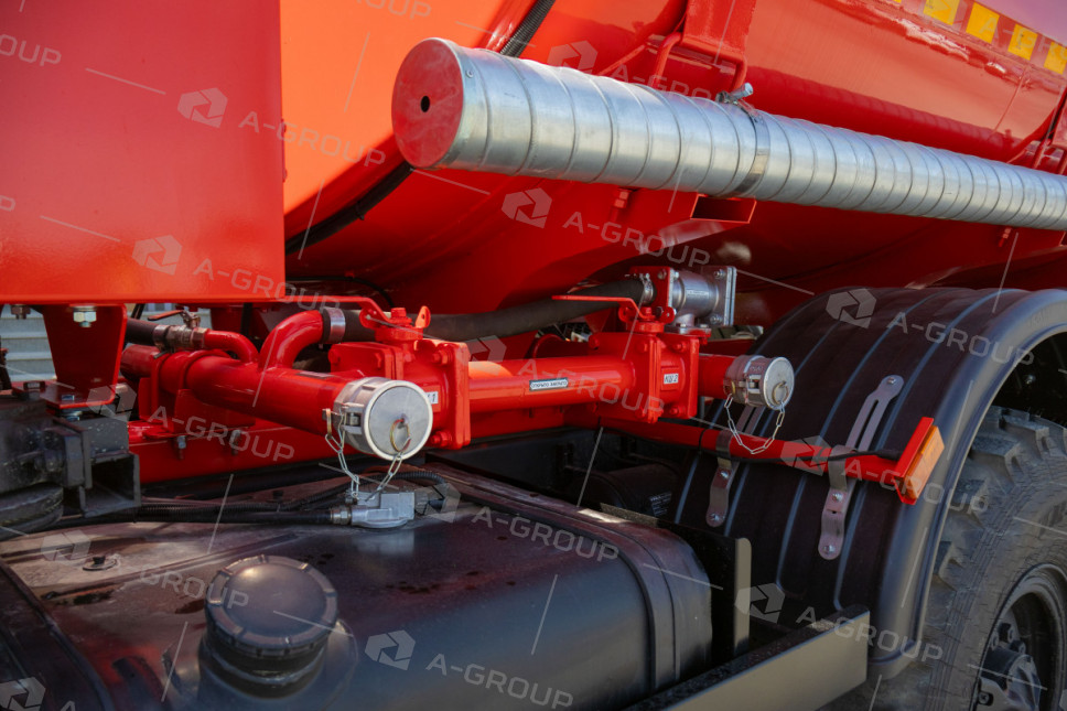Автотопливозаправщик АТЗ-10 на шасси УРАЛ NEXT 5557-72