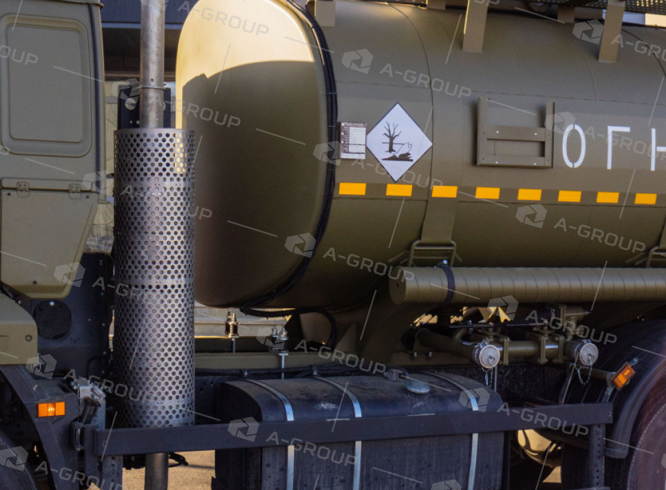 Автоцистерна нефтепромысловая АЦН-15 на шасси Камаз 65115 (2 секции)