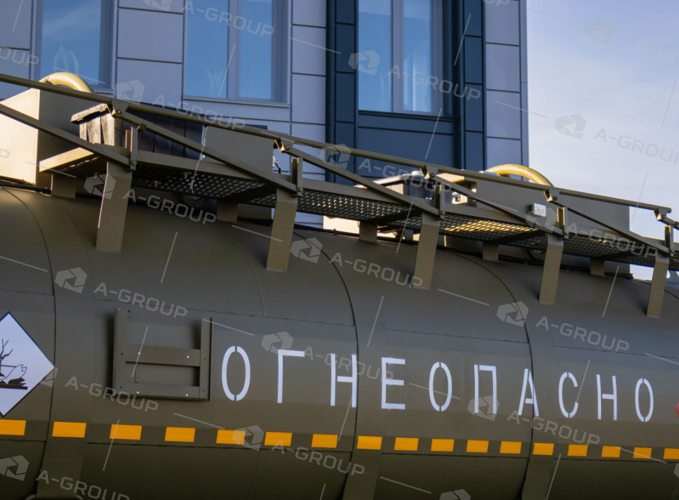 Автоцистерна нефтепромысловая АЦН-15 на шасси Камаз 65115 (2 секции)