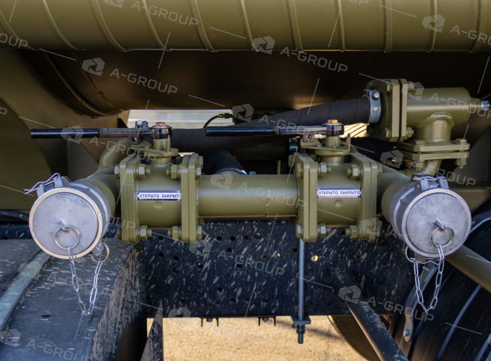 Автоцистерна нефтепромысловая АЦН-15 на шасси Камаз 65115 (2 секции)
