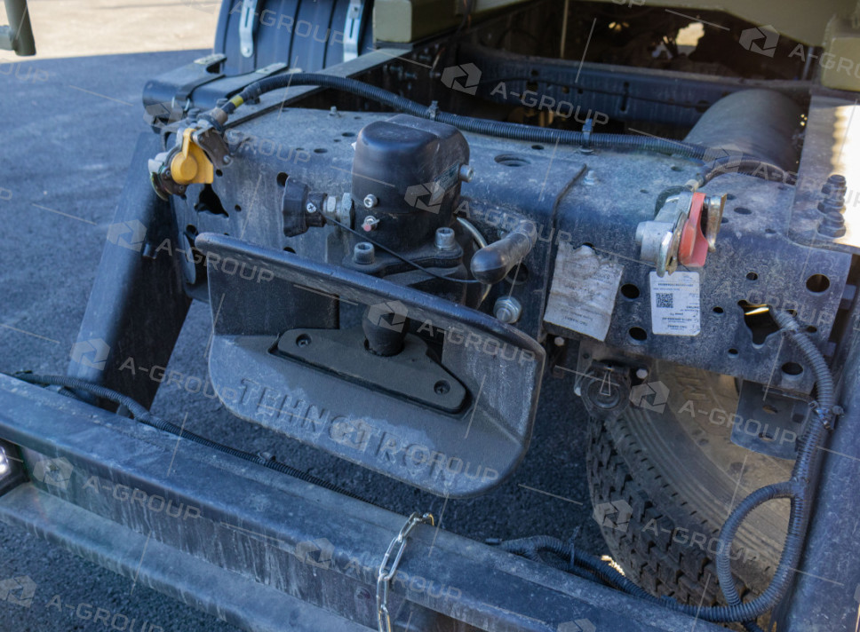 Автоцистерна нефтепромысловая АЦН-15 на шасси Камаз 65115 (2 секции)