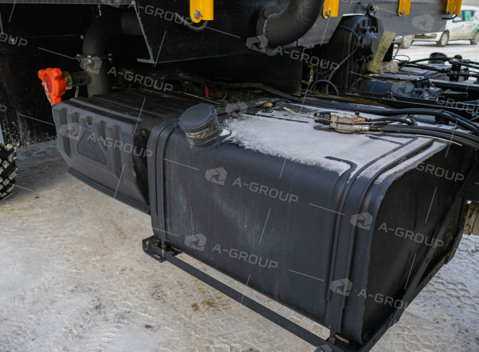 Цементировочный агрегат ЦА-320 на шасси Урал 4320-82