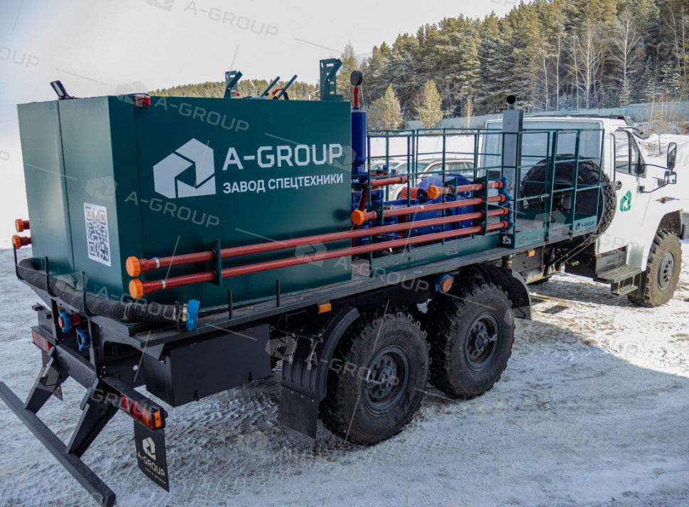 Цементировочный агрегат ЦА-320 на шасси Урал 4320-74