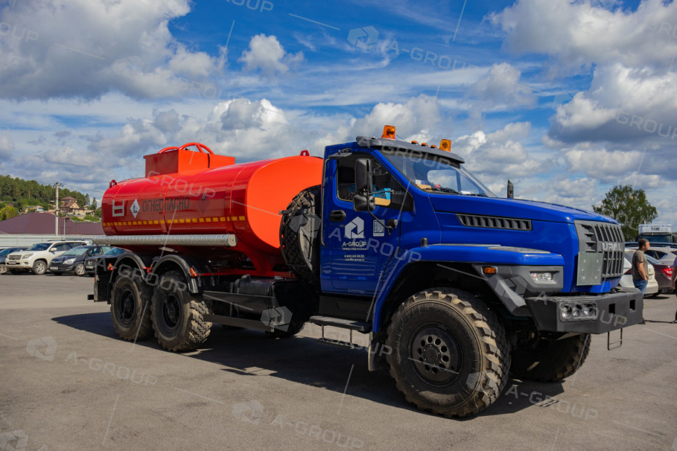 Автотопливозаправщик АТЗ-10 на шасси УРАЛ NEXT 4320-72