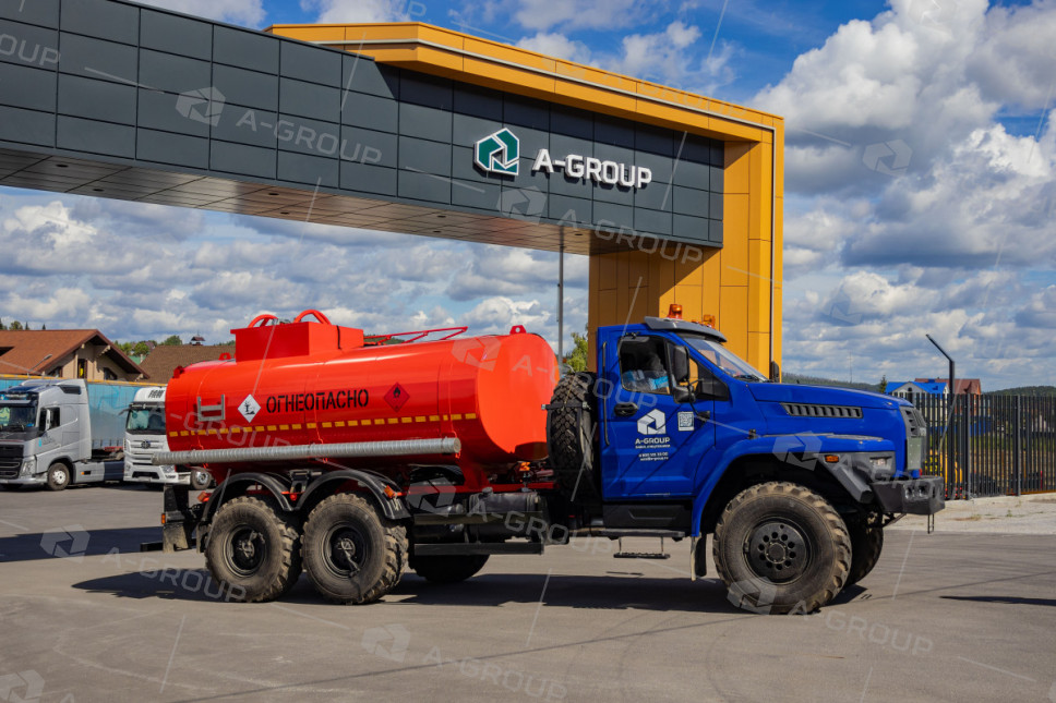 Автотопливозаправщик АТЗ-10 на шасси УРАЛ NEXT 4320-72