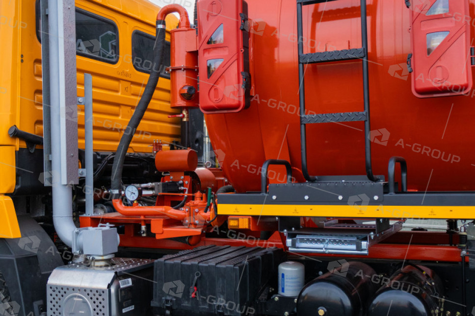 АКН-10 на шасси SHACMAN X3000