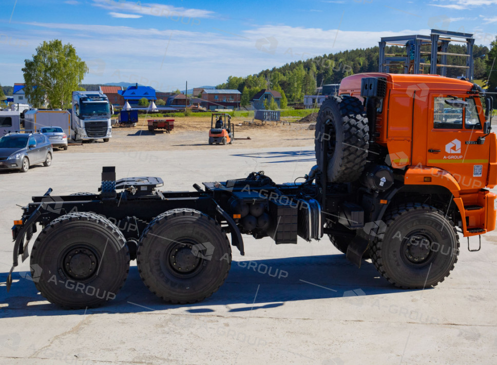 Седельный тягач Камаз 65221-53