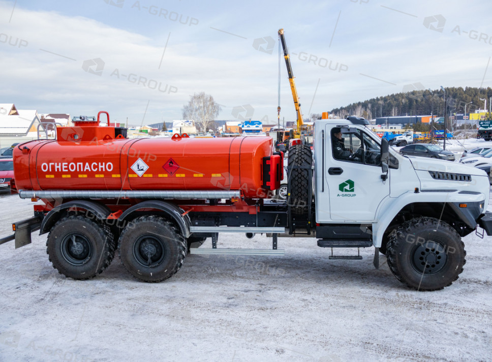 Автоцистерна нефтепромысловая АЦН-10 на шасси УРАЛ 4320-72