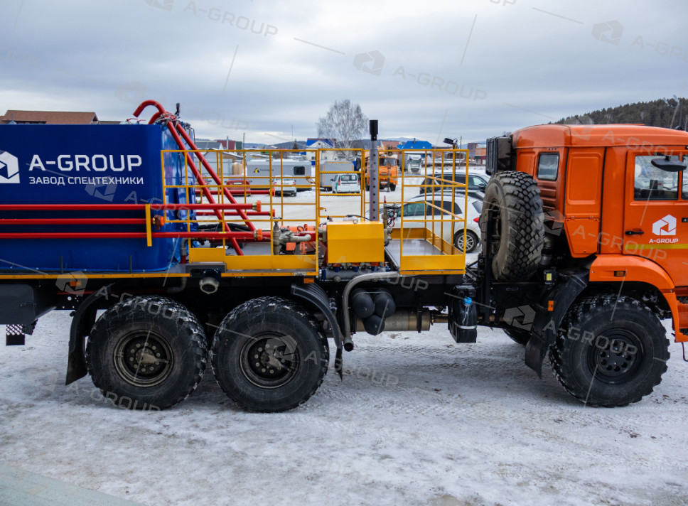 Цементировочный агрегат СИН-35 на шасси Камаз 43118-50 (спальное место)