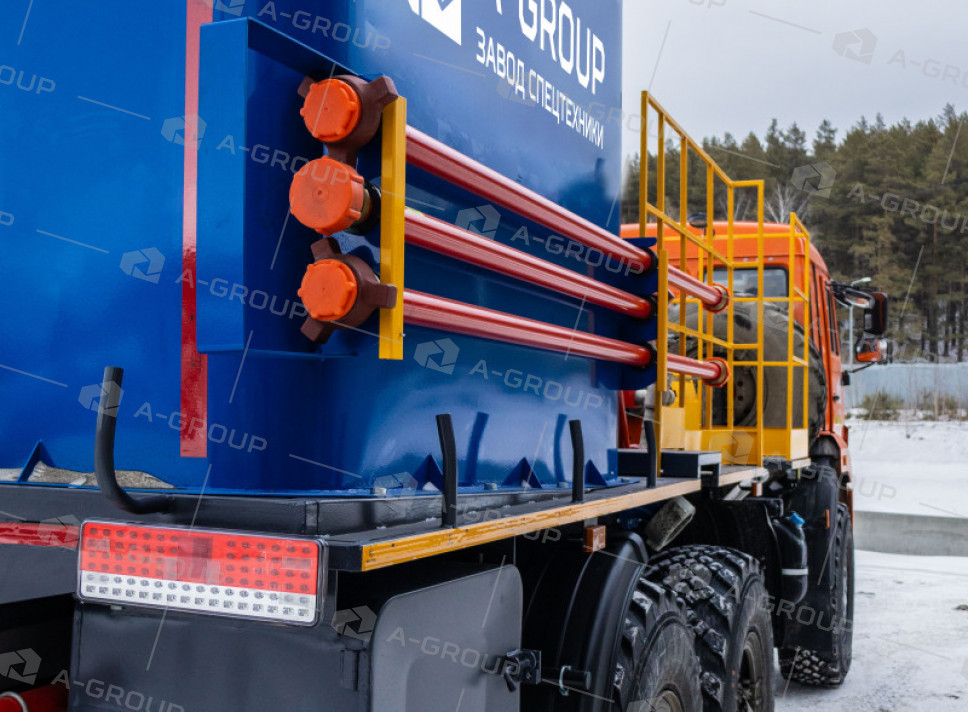 Цементировочный агрегат СИН-35 на шасси Камаз 43118-48 (спальное место)