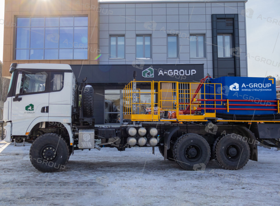 Цементировочный агрегат СИН-35 на шасси Shacman SX32586V385