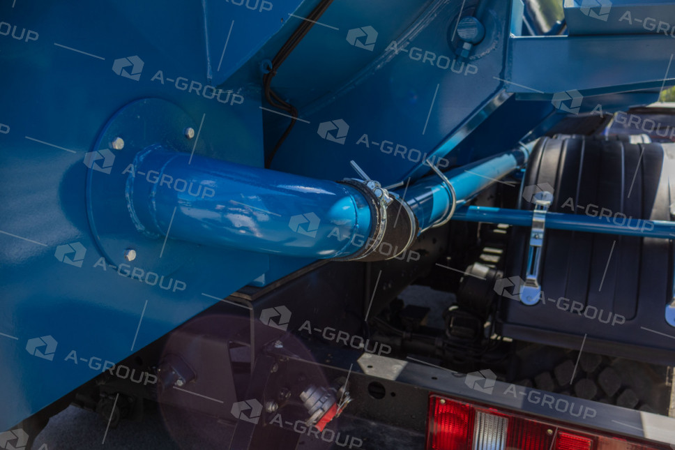 Автоцистерна вакуумная МВ-10 (термос) на шасси УРАЛ 4320-72