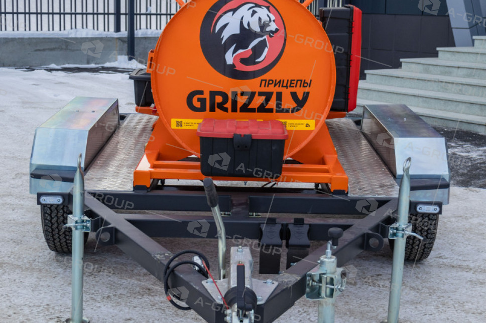 Прицеп-цистерна для перевозки и раздачи дизельного топлива (950 л)